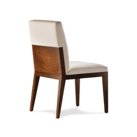 Alia Chair / Image / White Sweep / Gs 003