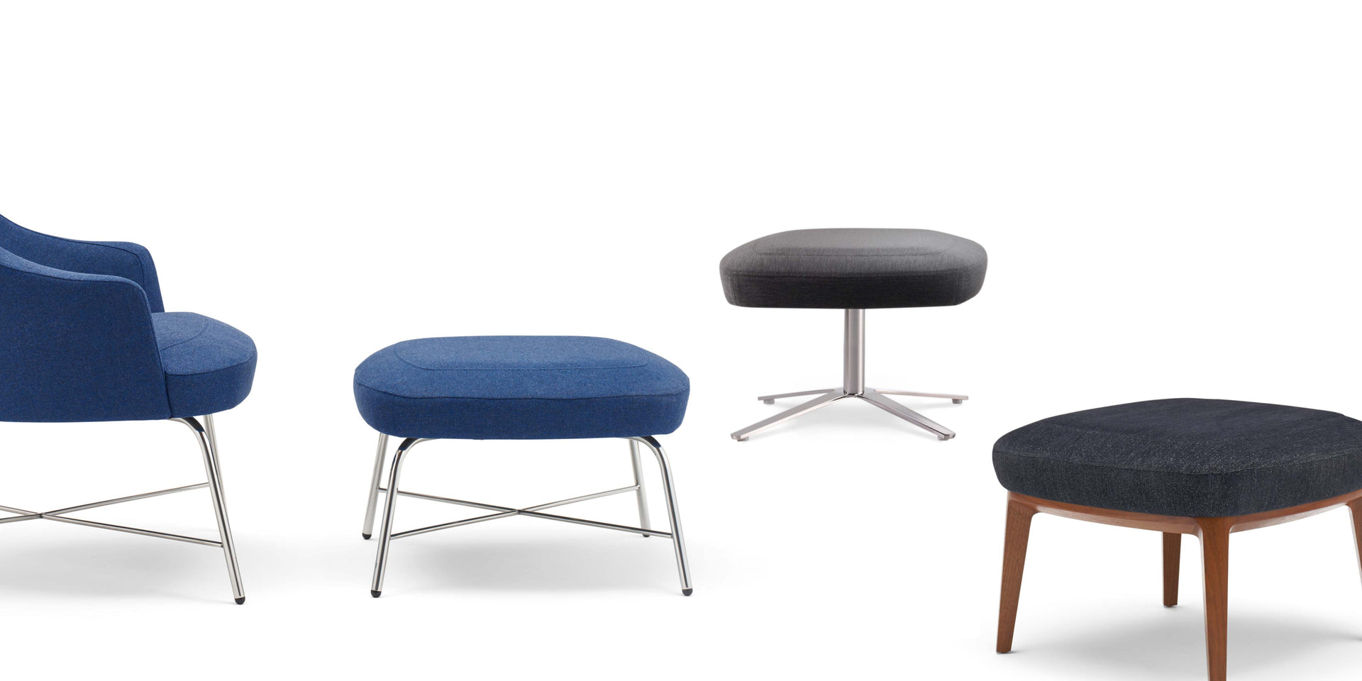 Clover Ottoman / Hero / White Sweep / Bn 001