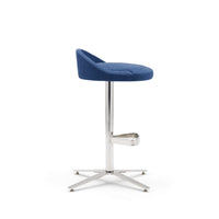 Clover Stool / Image / White Sweep / St Column Lowbk 003