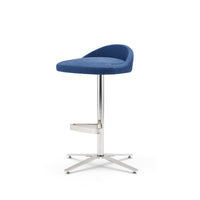 Clover Stool / Image / White Sweep / St Column Lowbk 006
