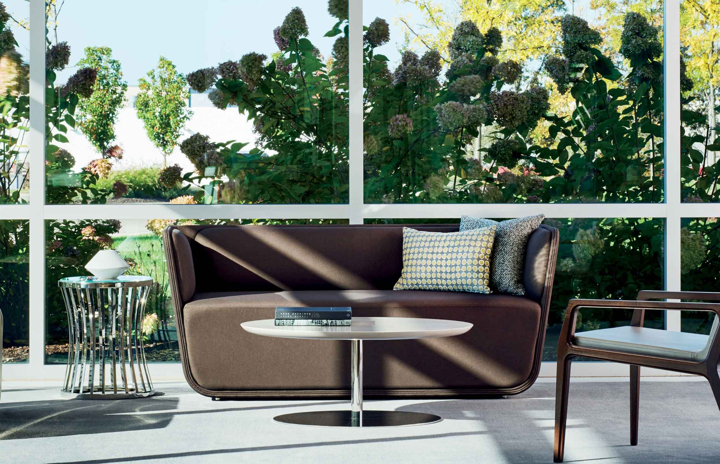 Elle Sofa / Slide / Environmental / Revo Cavea 001