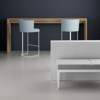 Livy Bench / Image / Environmental / Lloyd 001