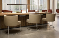 Lloyd Chair / Image / Environmental / Facade 003
