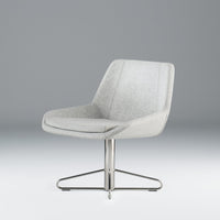 Port Lounge / Image / Environmental / Ln Column Lowbk 003