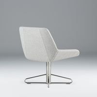 Port Lounge / Image / Environmental / Ln Column Lowbk 004