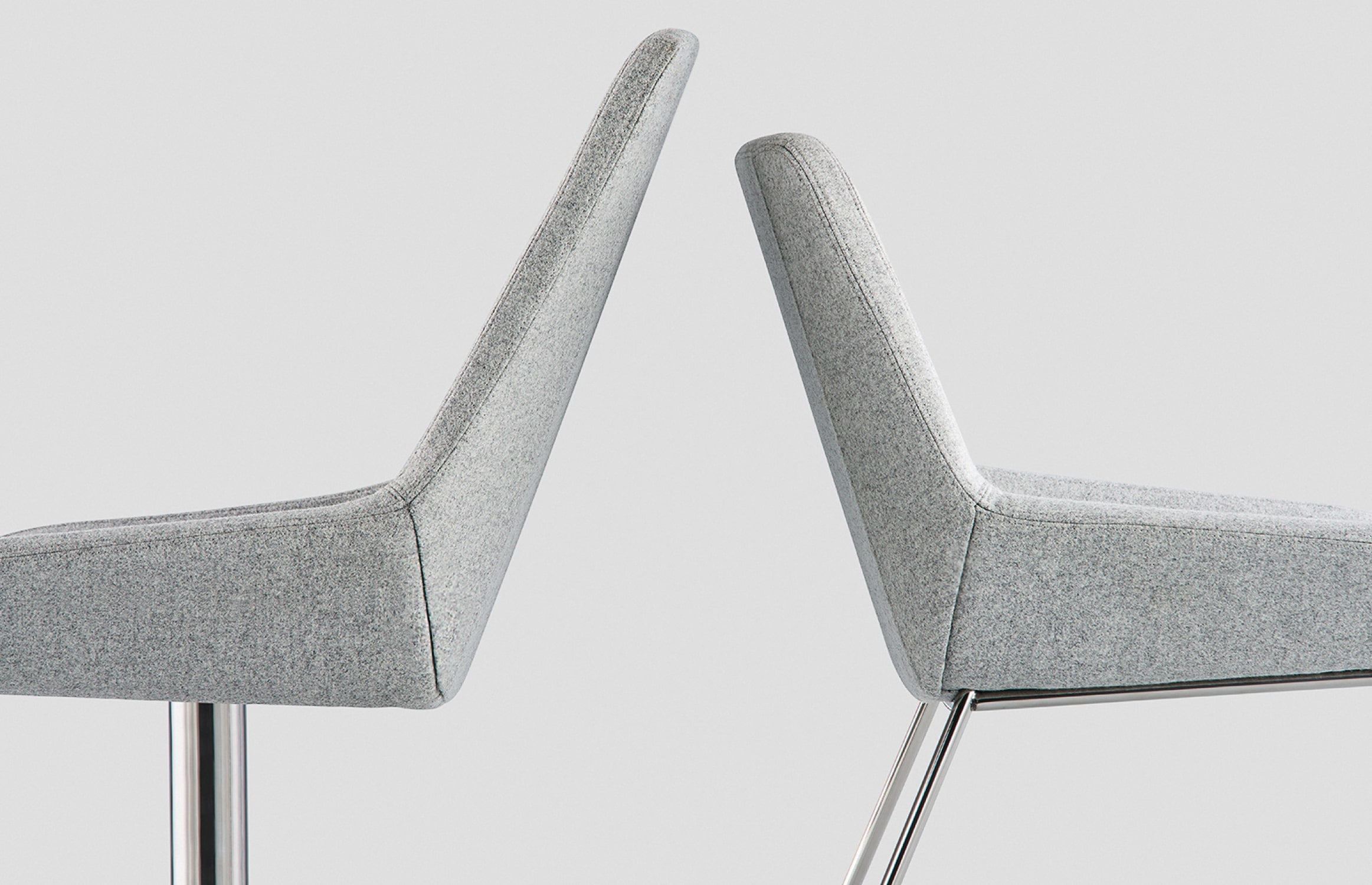 Port Lounge / Slide / Detail / Ln 002
