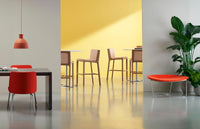 Revo Stool / Image / Environmental / Current Capri 001