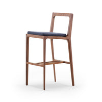 Revo Stool / Image / White Sweep / St Opendbk Woodstretch 001